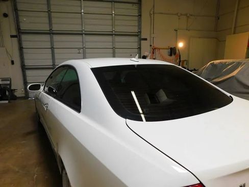 Used 2008 Mercedes-Benz CLK 350 Coupe image 18