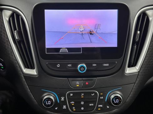 Used 2024 Chevrolet Malibu LT FWD image 6