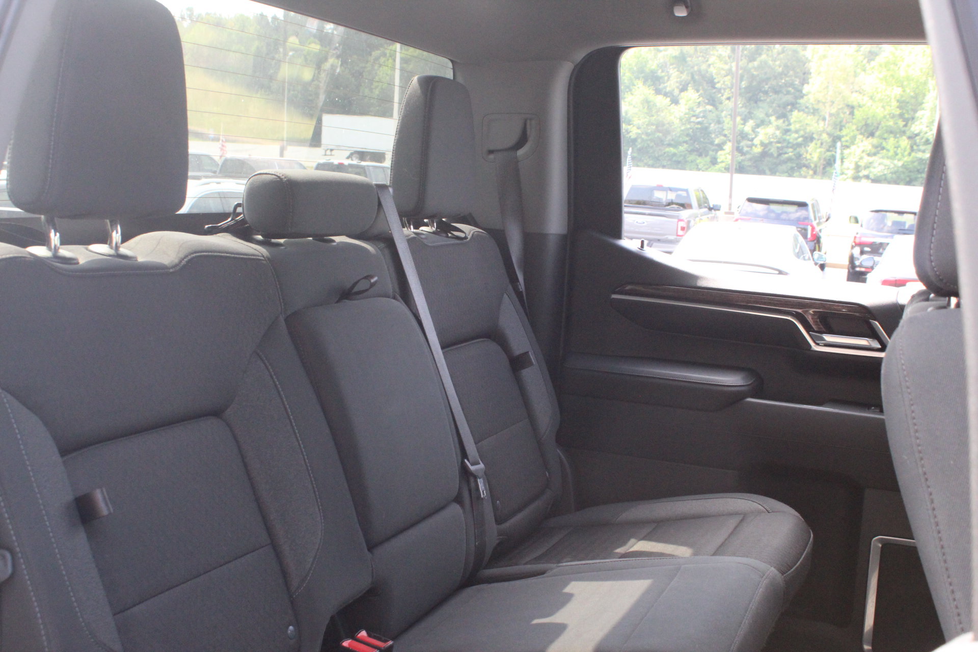 Used 2022 GMC Sierra 1500 Elevation w/ LPO, Elevation Black Package AWD/4WD image 33