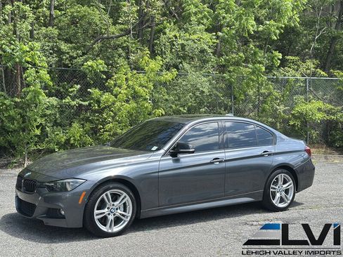 Used 2018 BMW 340i xDrive Sedan AWD/4WD image 2