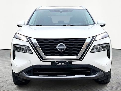 Used 2023 Nissan Rogue SL w/ SL Premium Package image 3