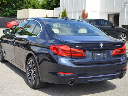 Used 2017 BMW 530i xDrive AWD/4WD image 4
