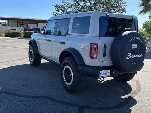 New 2026 Ford Bronco Badlands AWD/4WD image 5