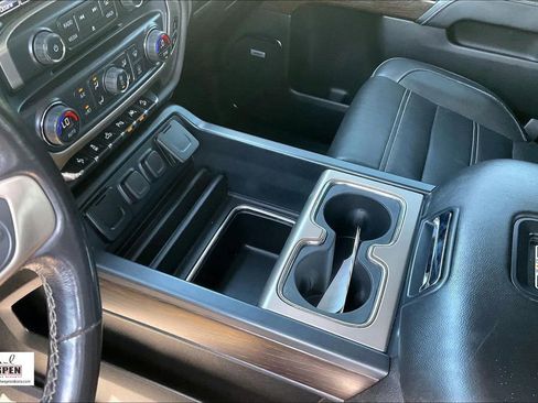 Used 2018 GMC Sierra 1500 Denali AWD/4WD image 14