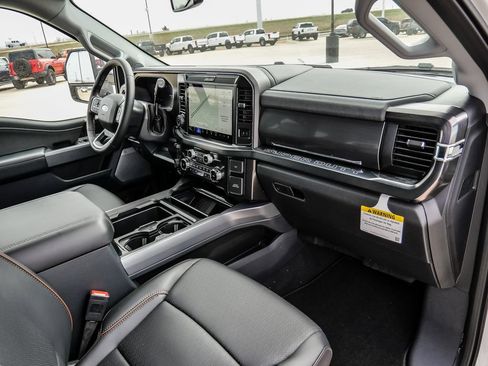 New 2026 Ford F250 Lariat w/ Lariat Premium Package AWD/4WD image 16