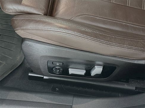 Used 2020 BMW 330i Sedan w/ Convenience Package image 9