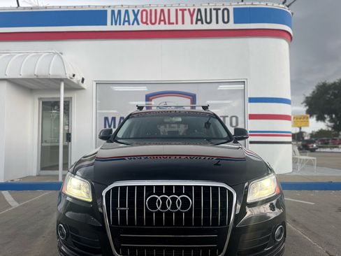 Used 2017 Audi Q5 2.0T Premium Plus w/ Technology Package image 9