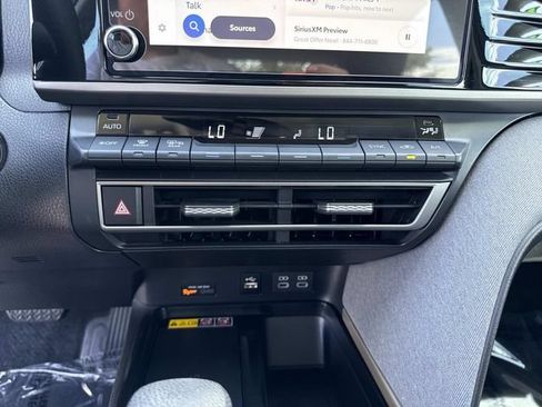 Used 2025 Toyota Camry LE FWD image 26