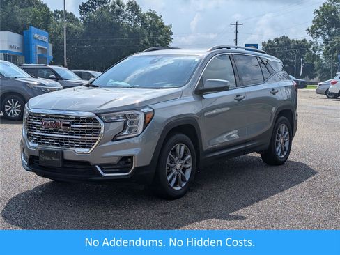 Used 2024 GMC Terrain SLT AWD/4WD image 1