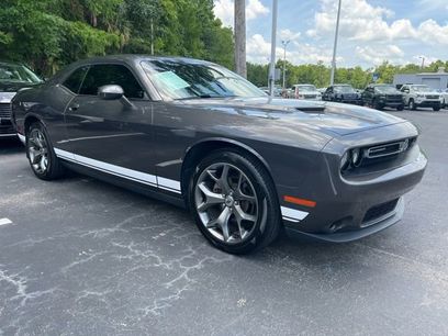 Used 2017 Dodge Challenger SXT