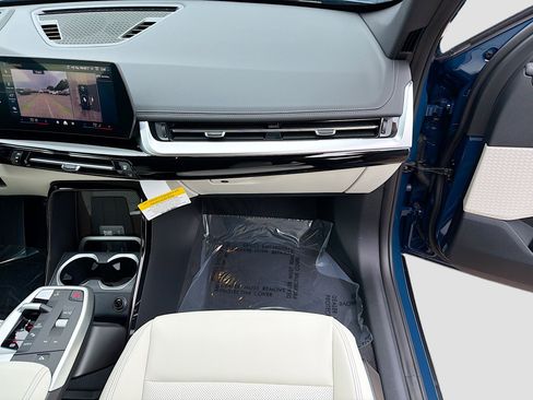 New 2026 BMW X1 xDrive28i w/ Technology Package image 17