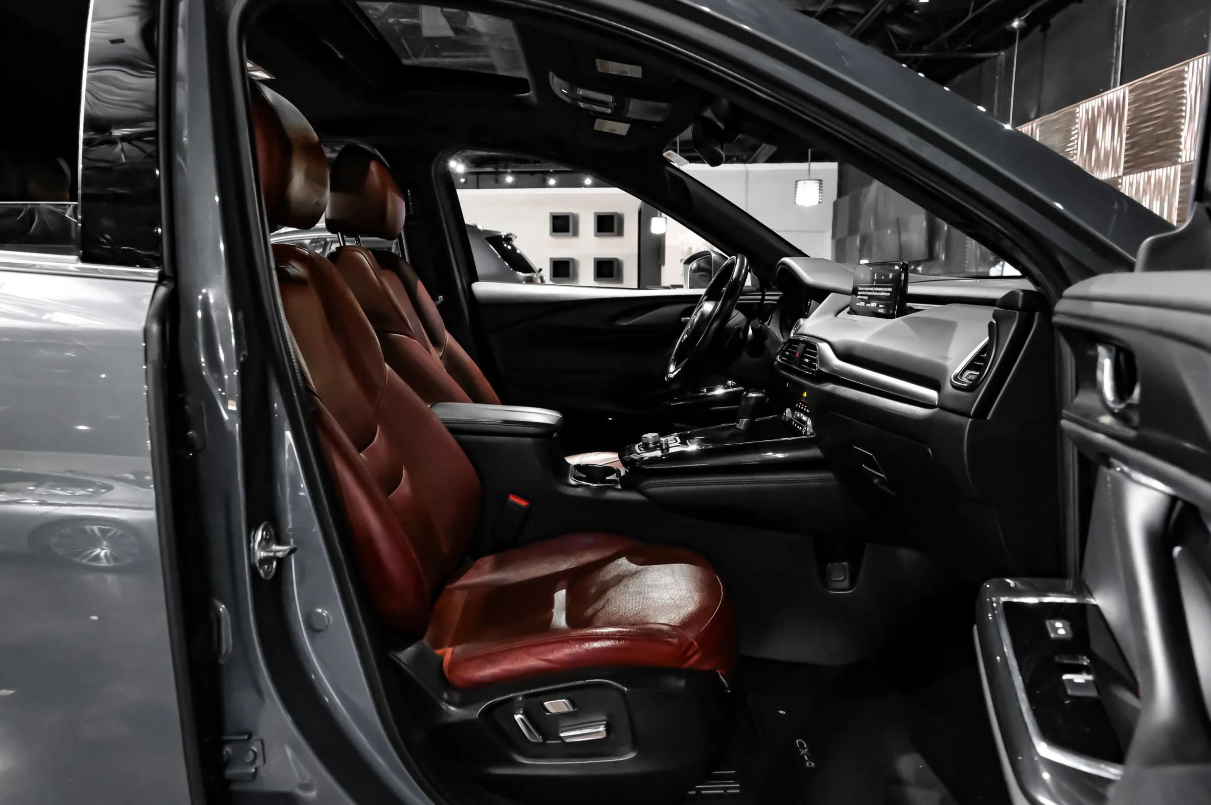 Used 2021 MAZDA CX-9 Carbon Edition FWD image 36