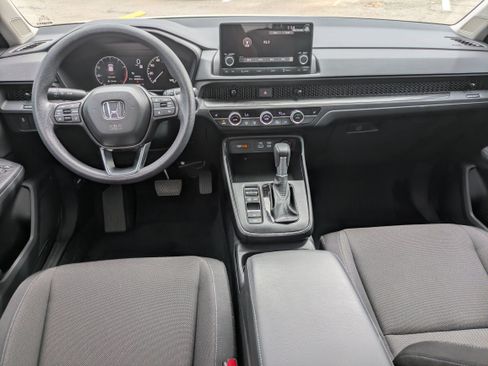 Certified 2025 Honda CR-V EX image 20