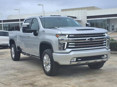 Used 2023 Chevrolet Silverado 2500 High Country w/ LPO, Hitch Package image 7