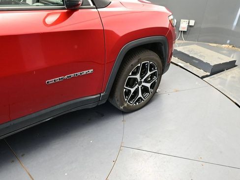 Used 2025 Jeep Compass Limited AWD/4WD image 23
