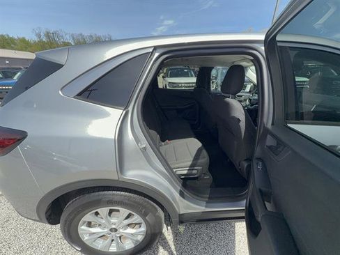 Certified 2023 Ford Escape Active AWD/4WD image 24