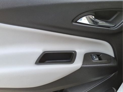 Certified 2023 Chevrolet Equinox LT w/ Driver Convenience Package AWD/4WD image 11