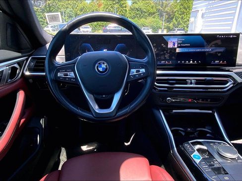 Used 2024 BMW i4 eDrive40 w/ Premium Package RWD image 11