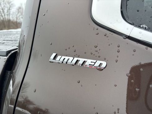 Used 2024 Toyota Tundra Limited image 10