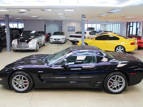 Used 2002 Chevrolet Corvette Z06 w/ Memory Pkg image 21