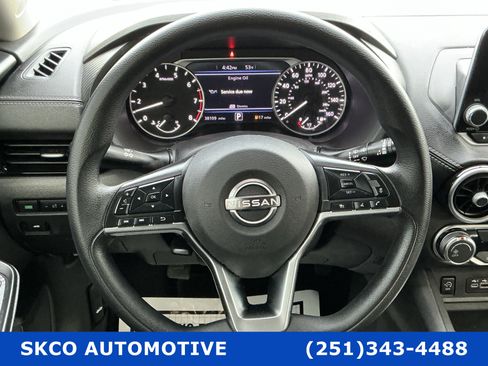 Used 2024 Nissan Sentra SV image 18