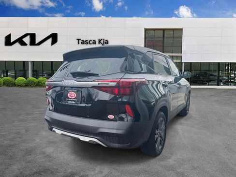 Used 2022 Kia Seltos LX image 4