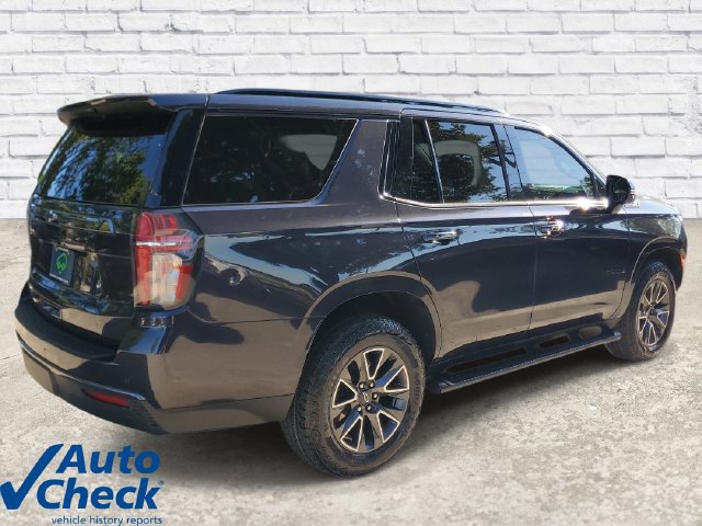 Certified 2022 Chevrolet Tahoe Z71 w/ Luxury Package AWD/4WD image 4