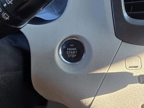 Used 2011 Toyota Sienna Limited w/ Premium Pkg image 20