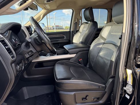 Used 2021 RAM 2500 Laramie image 27