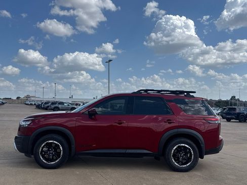 Certified 2023 Nissan Pathfinder Rock Creek AWD/4WD image 12