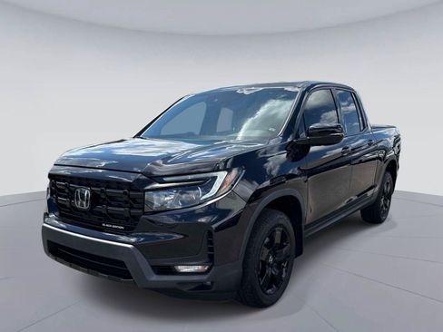 Certified 2024 Honda Ridgeline Black Edition image 8