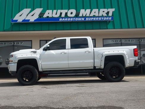 Used 2017 Chevrolet Silverado 1500 LT w/ All Star Edition AWD/4WD image 5