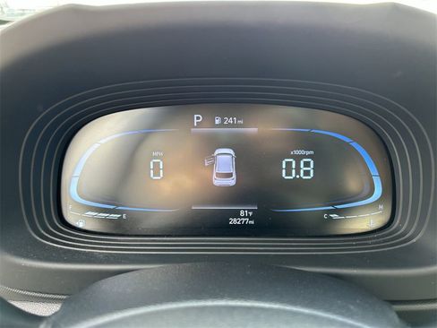 Certified 2023 Hyundai Venue SEL image 28