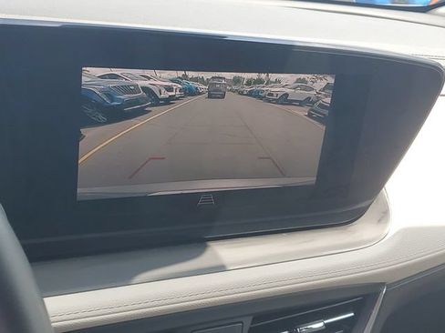 Used 2024 Buick Encore GX Avenir w/ Avenir Convenience Package AWD/4WD image 26