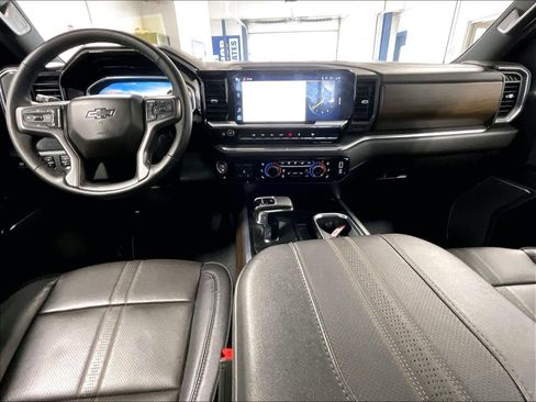 Used 2025 Chevrolet Silverado 1500 High Country w/ Midnight Edition image 19