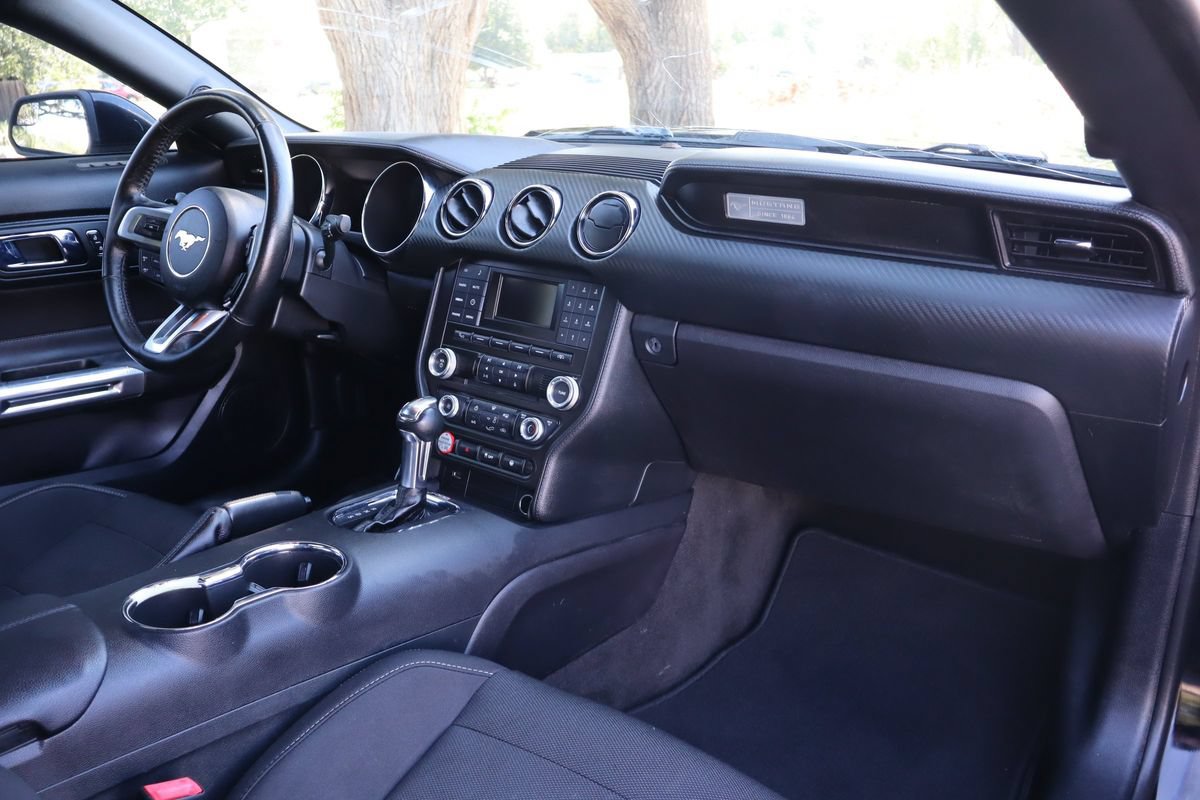 Used 2016 Ford Mustang Coupe w/ Equipment Group 051A RWD image 16