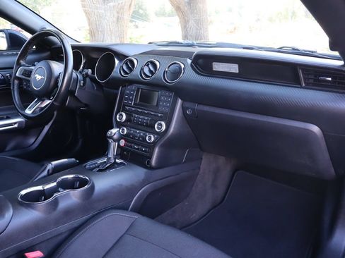 Used 2016 Ford Mustang Coupe w/ Equipment Group 051A RWD image 16