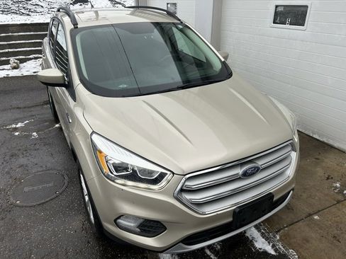 Used 2018 Ford Escape SEL image 7