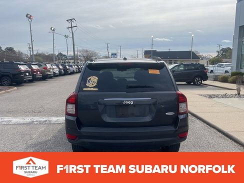 Used 2016 Jeep Compass Latitude image 5