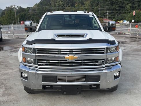 Used 2018 Chevrolet Silverado 3500 LTZ w/ Duramax Plus Package AWD/4WD image 6