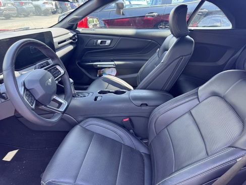 Used 2026 Ford Mustang Premium RWD image 7
