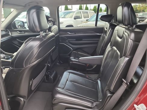 Certified 2021 Jeep Grand Cherokee L Limited RWD image 16