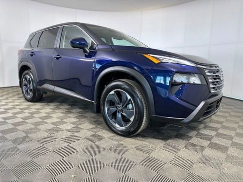 Certified 2026 Nissan Rogue SV image 11