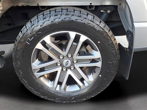 Used 2021 Ford F150 XL w/ STX Appearance Package image 16