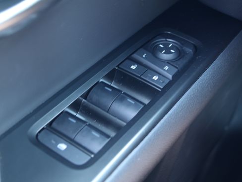 Used 2025 Lexus UX 300h FWD w/ Accessory Package (Z1) image 13
