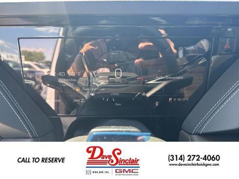 New 2026 GMC Yukon XL Denali Ultimate AWD/4WD image 15