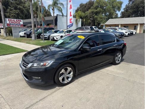 Used 2015 Honda Accord EX image 1