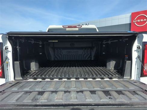 Used 2019 GMC Sierra 1500 SLT w/ SLT Premium Package image 14