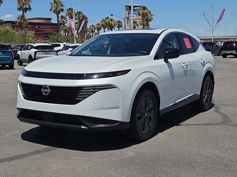 Certified 2025 Nissan Murano SL AWD/4WD image 2