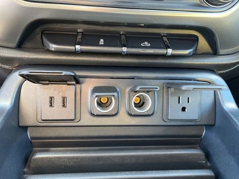 Used 2018 Chevrolet Silverado 1500 LTZ w/ Sport Package image 12